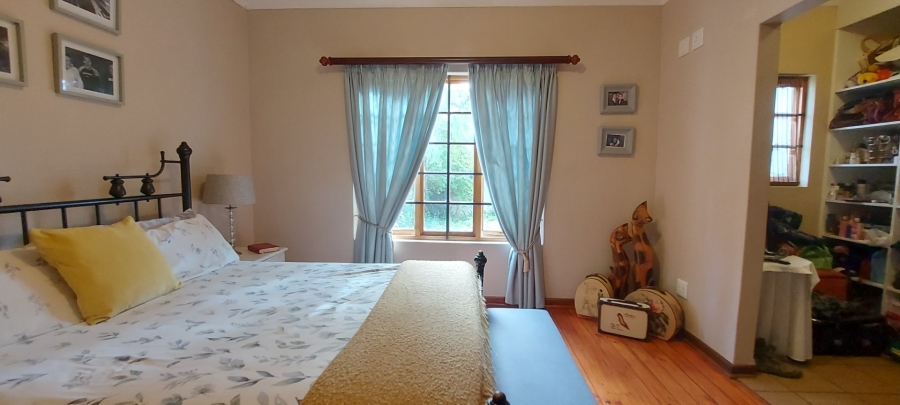 4 Bedroom Property for Sale in Albertinia Western Cape